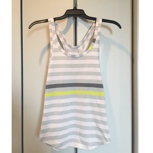 Lulu lemon tank